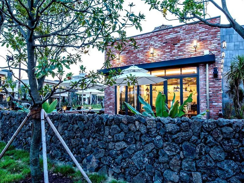 Arts Spa&Poolvilla Jeju