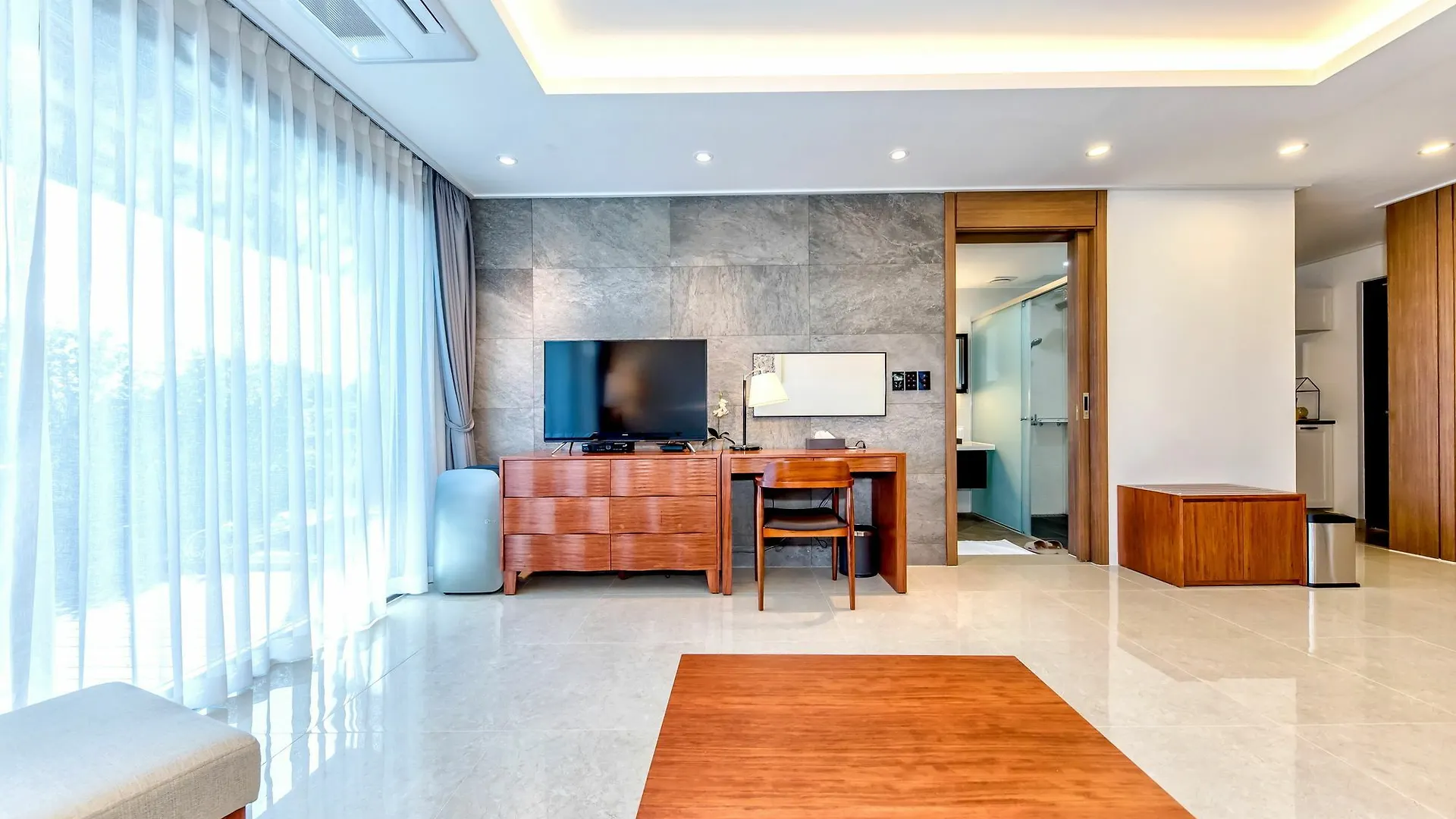 Arts Spa&Poolvilla Jeju Hotel